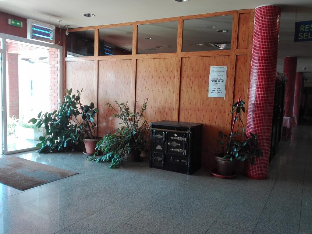 Hotel Restaurant Casa Miquel Alcarraz Екстериор снимка